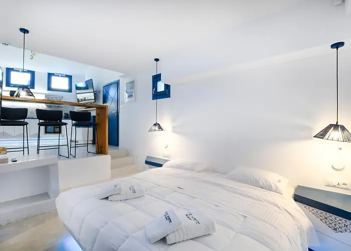 Blue White Residence