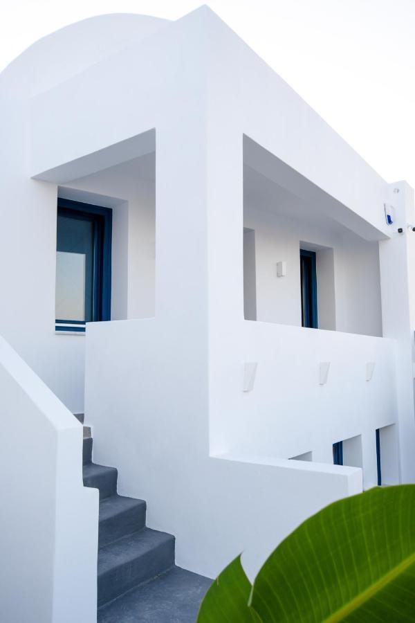 Blue White Μονόλιθος