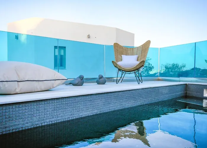 Blue White Residence